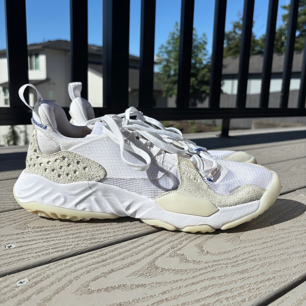 Men's Size 10 M Nike Air Jordan Delta React Low CD6109-101 White Vast Grey Shoes